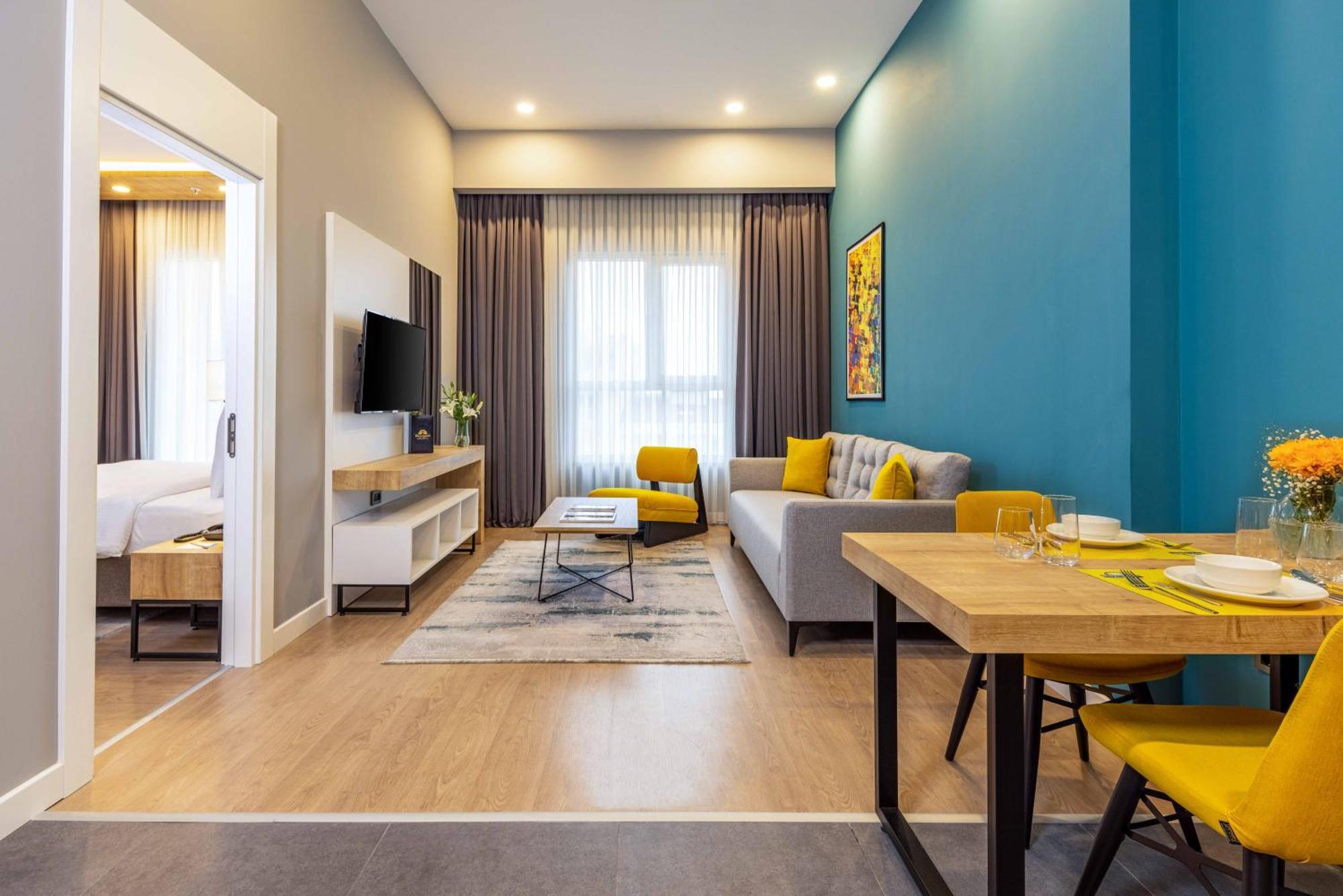 Days Inn & Suites By Wyndham Esenyurt Estambul Exterior foto