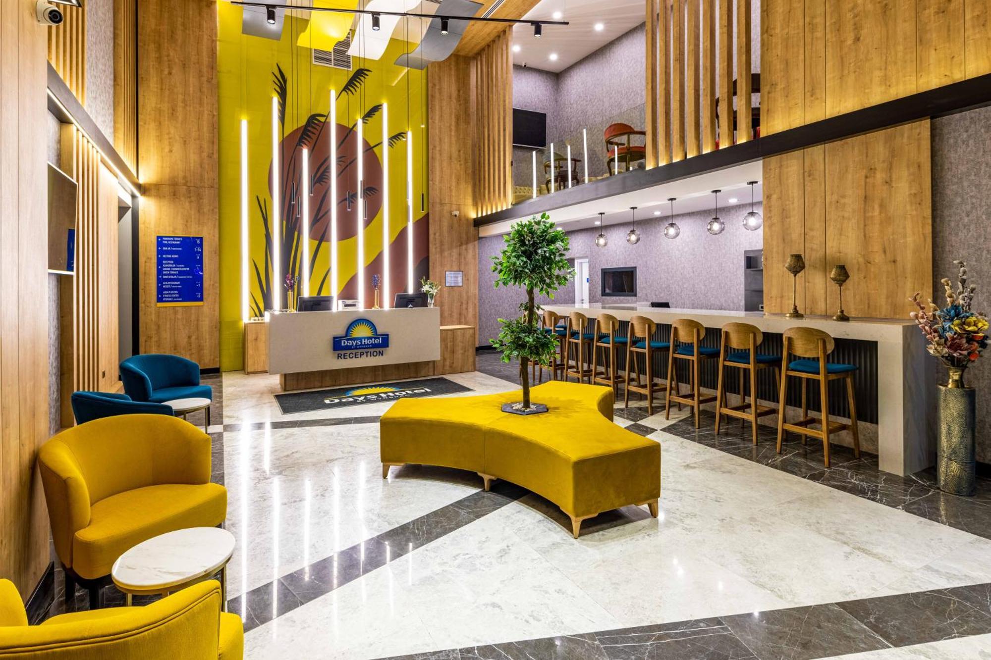 Days Inn & Suites By Wyndham Esenyurt Estambul Exterior foto
