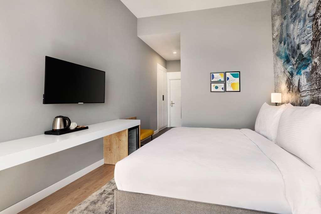 Days Inn & Suites By Wyndham Esenyurt Estambul Habitación foto